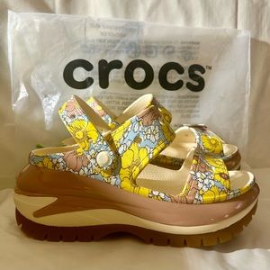 Flower print size 10 platform Brand new!